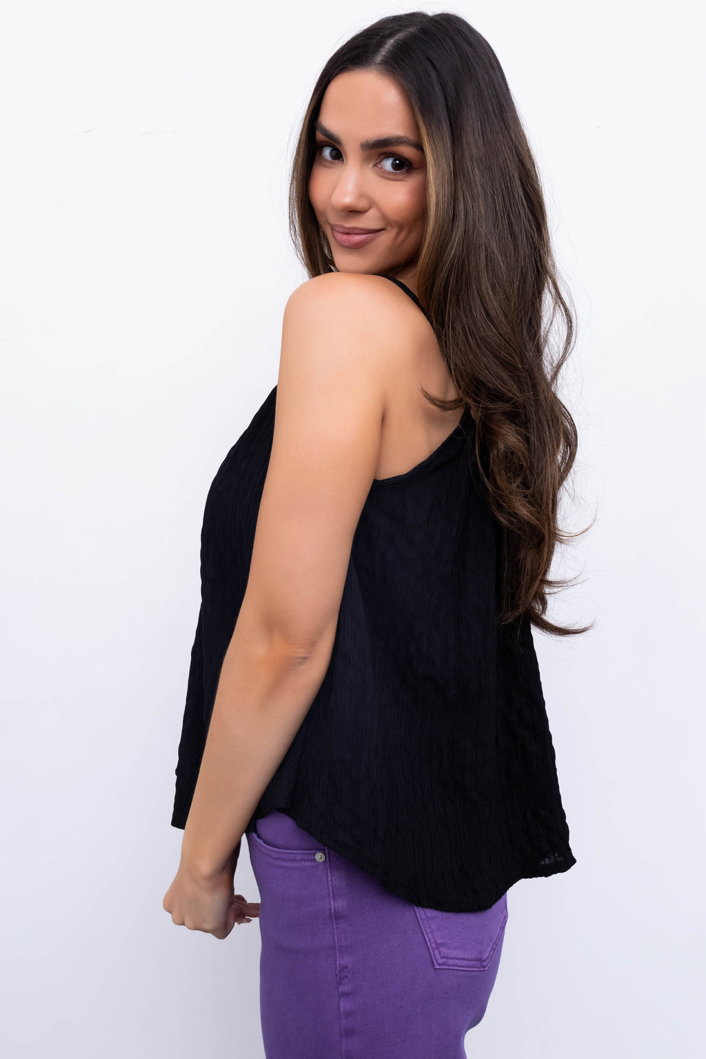 Women’s Black Round Neck Flowy Cami Tank Top